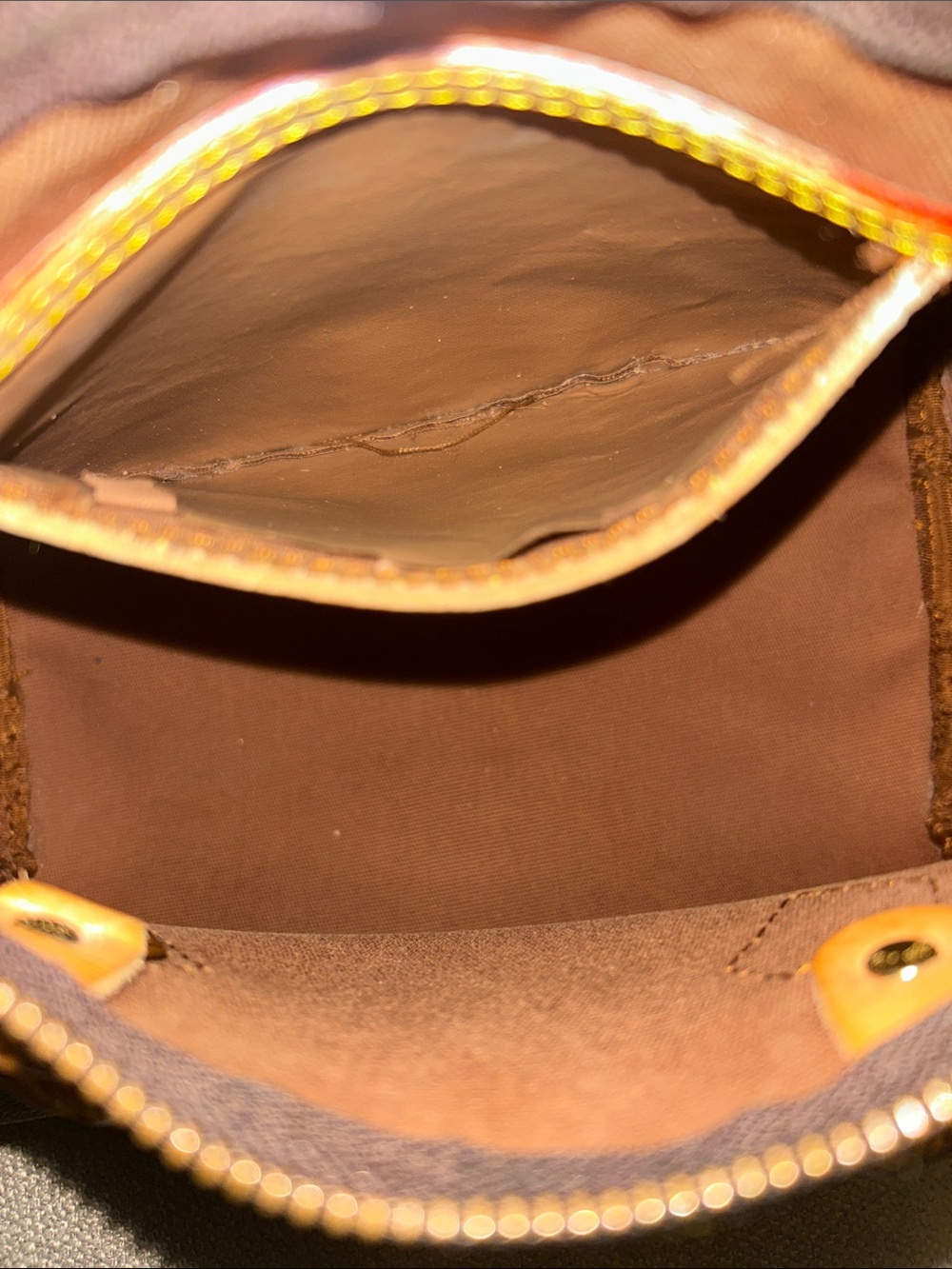 Louis Vuitton Monogram Speedy 25 bag - Picture 12 of 17